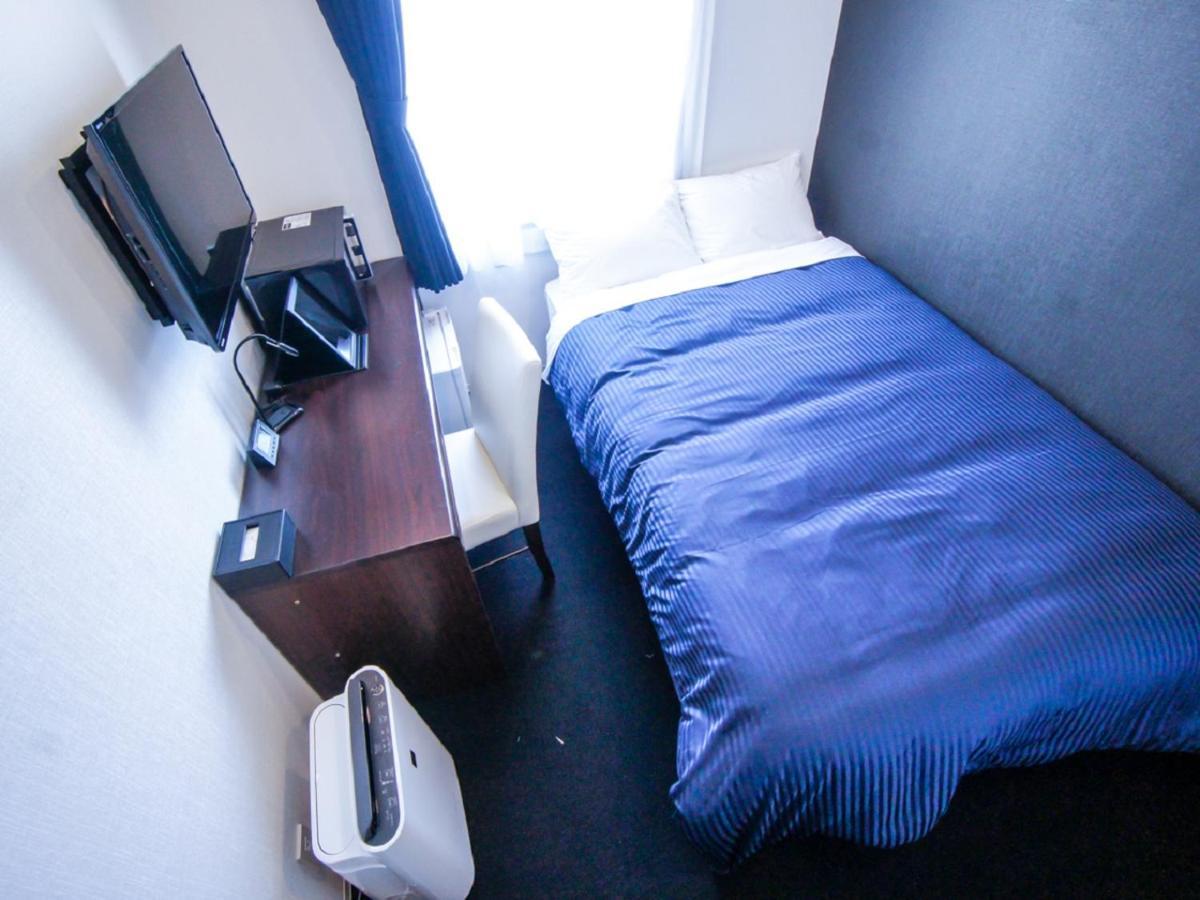 Hotel Livemax Tokyo Shiomi Ekimae Экстерьер фото